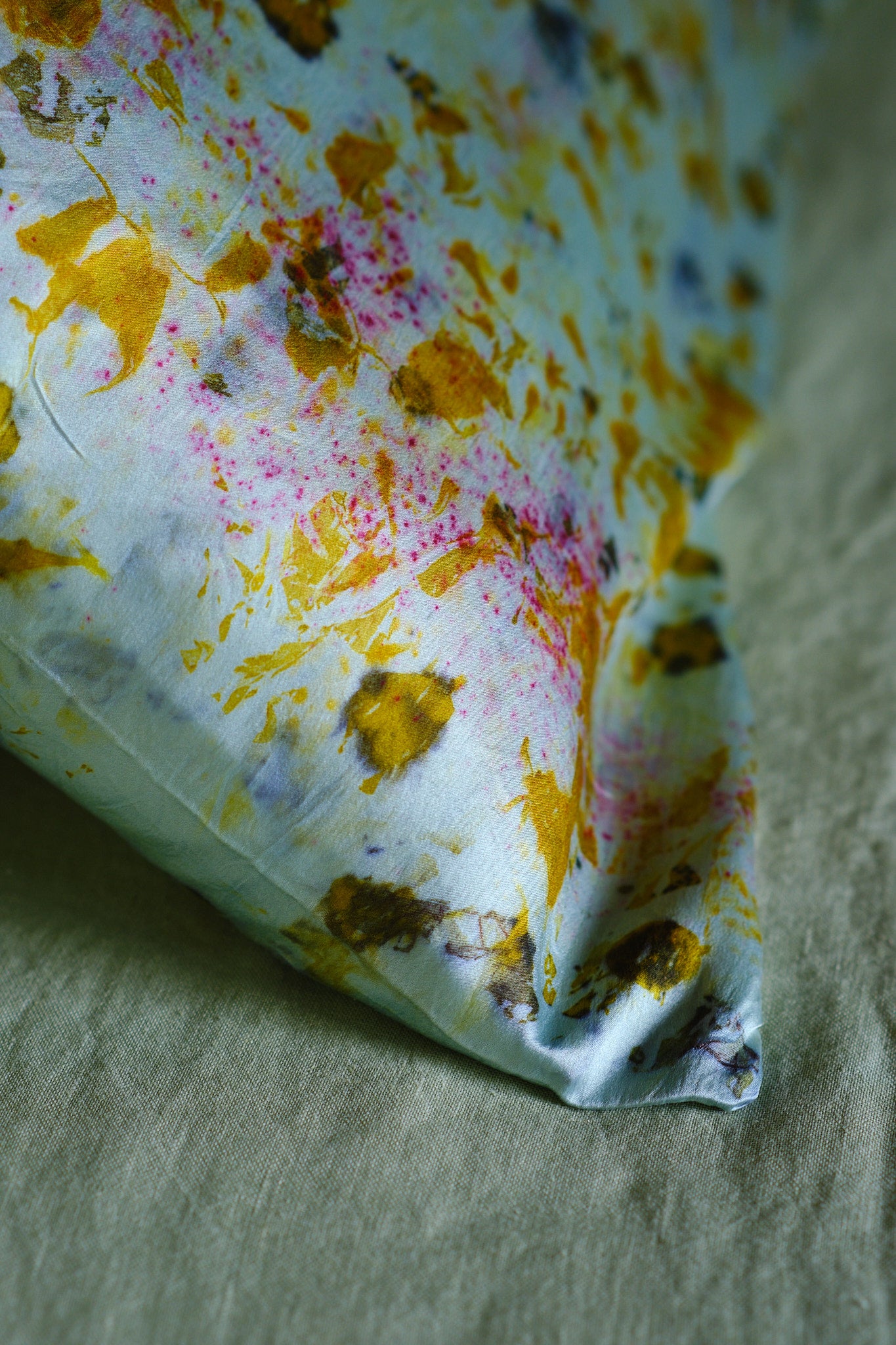 Silk Pillowcase Coral