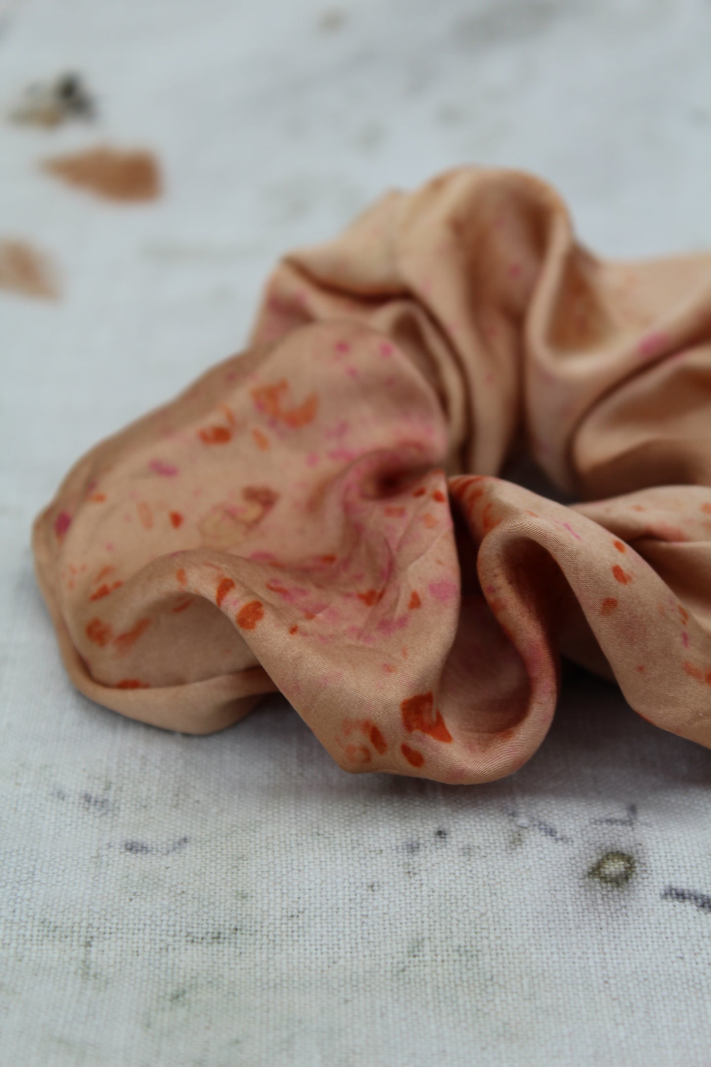 Madder Chips Silk Scrunchie