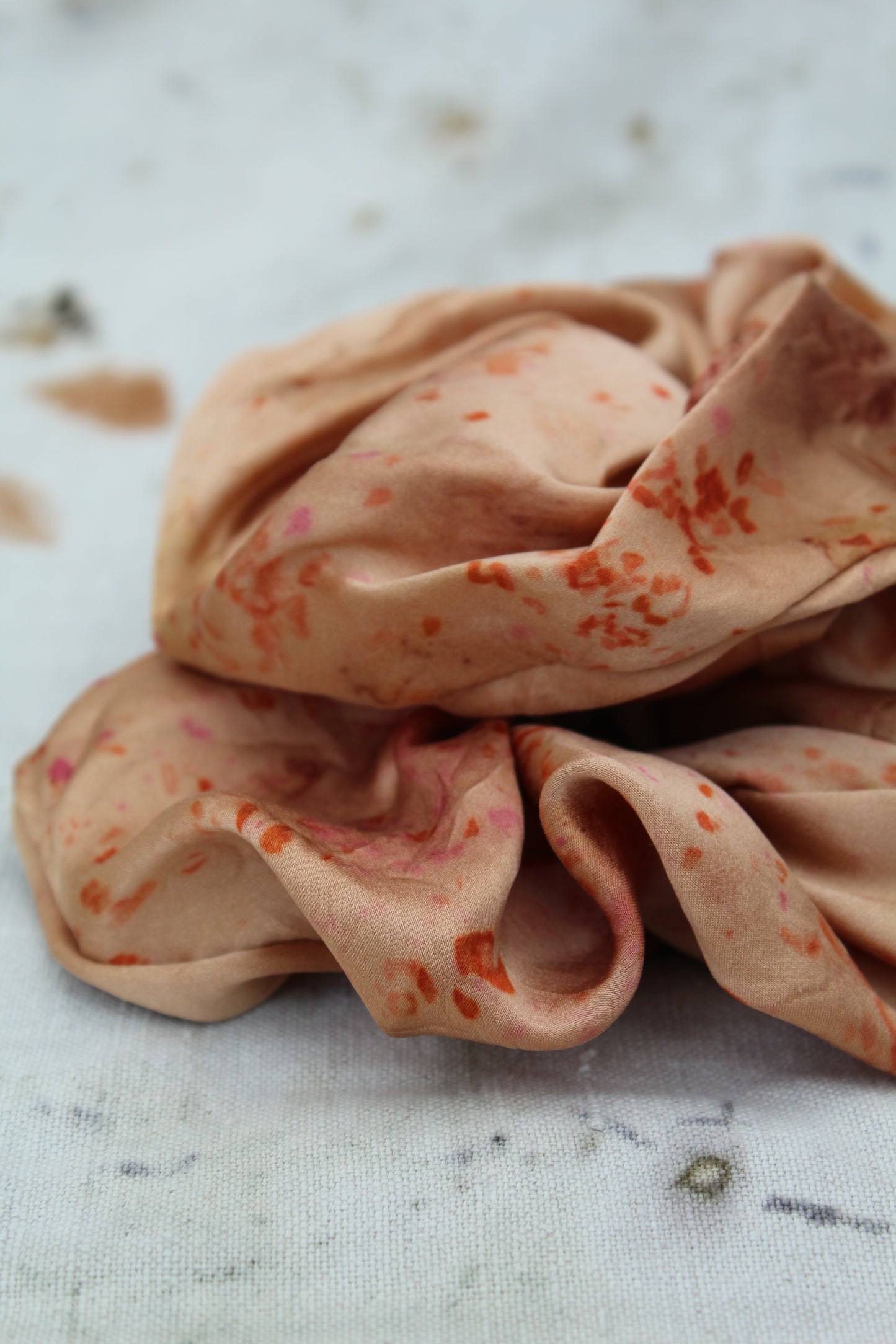 Madder Chips Silk Scrunchie